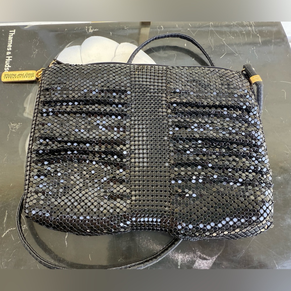 Whiting and Davis Vintage Black Sequin Purse w/ Shoulder Strap 7"  Long x 5" EUC - Picture 5 of 10